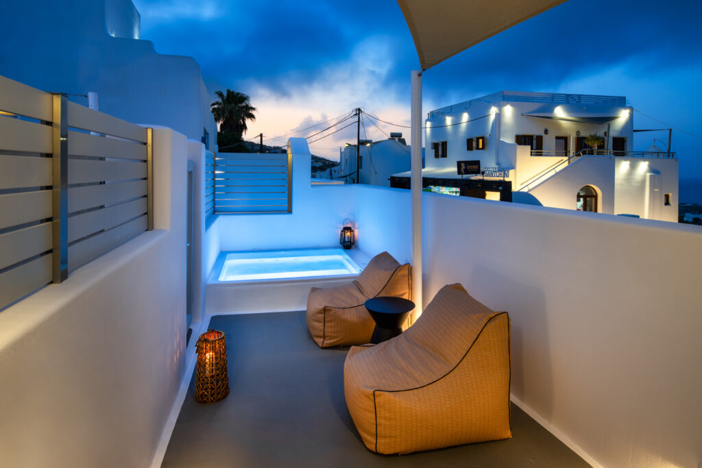 Outdoor hot tub in the night